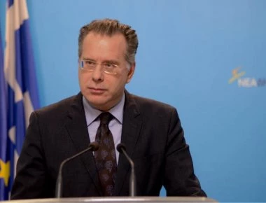 Κουμουτσάκος: «Η ΝΔ ζητά να δοθεί επιτέλους στη Βουλή η επιστολή παραίτησης Κοτζιά»